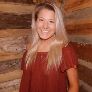 Meet your Posher, Kelsey